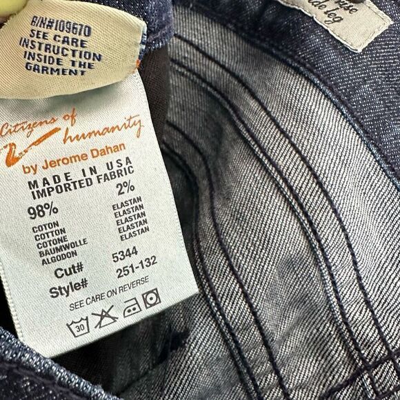 COH Citizens of Humanity Hutton 251 Dark Wash Flare Jeans size 25 - Picture 9 of 9